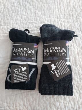 New Stone Mountain Boys/Men Socks Merino wool blend size S Ballston Irregular?